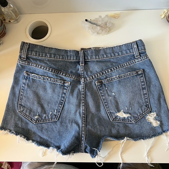 Reformation distressed shorts - Picture 3 of 4